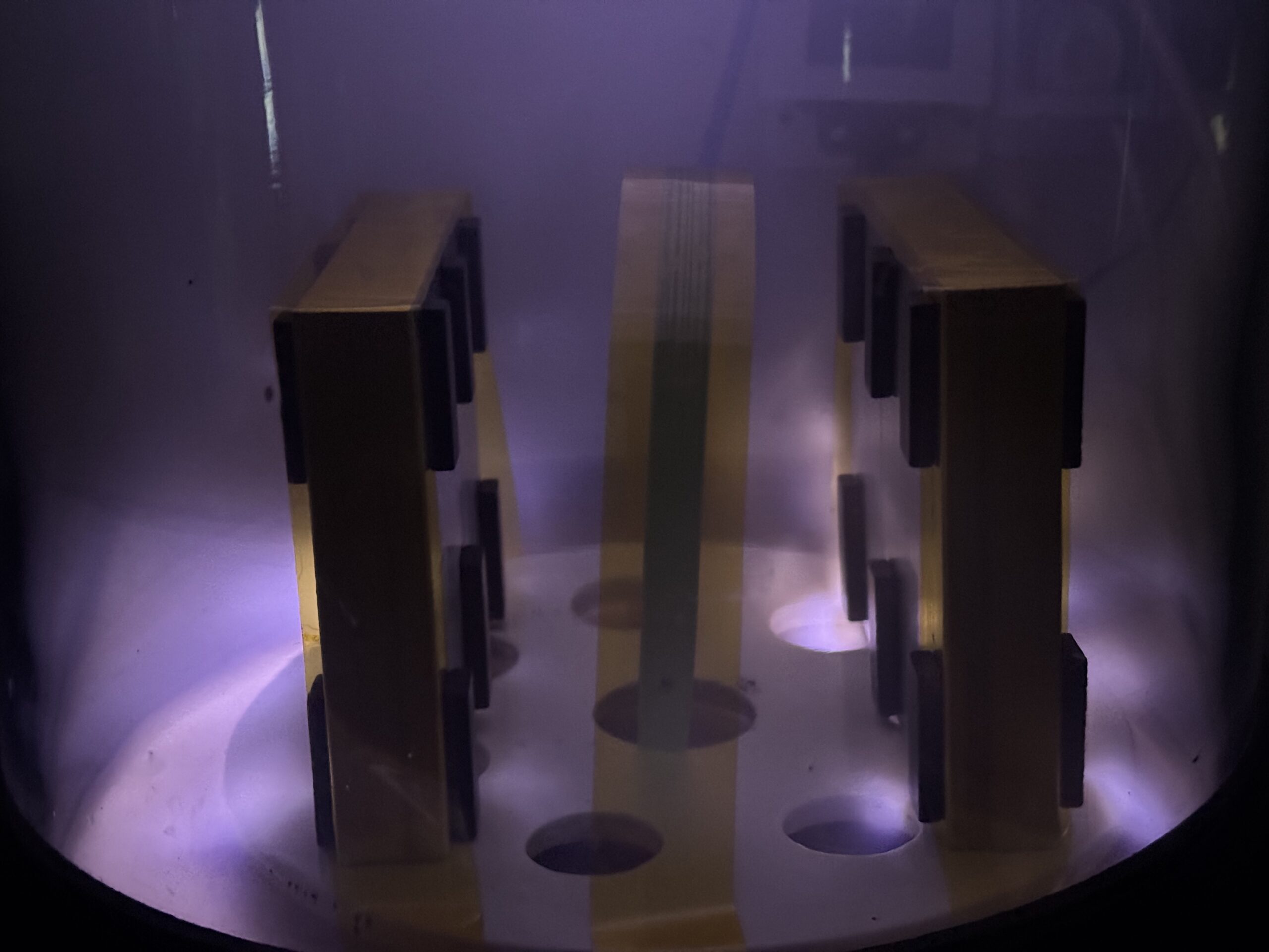 Elektronika in UV svetilka